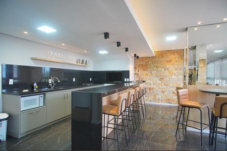 Apartamento à venda com 140m², 3 quartos e 2 vagasÁrea comum - Salão de festas 2