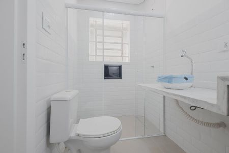 Banheiro de kitnet/studio à venda com 1 quarto, 22m² em Jardim Paulista, São Paulo