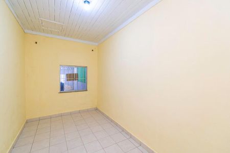Casa para alugar com 70m², 1 quarto e 1 vagaQuarto