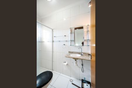 Apartamento à venda com 100m², 3 quartos e 3 vagasBanheiro social