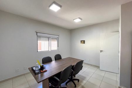 Casa para alugar com 250m², 2 quartos e 1 vagaQuarto 1