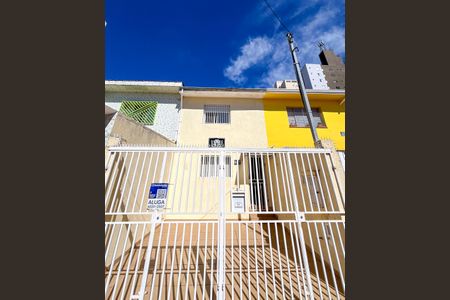 Casa para alugar com 250m², 2 quartos e 1 vagaFachada