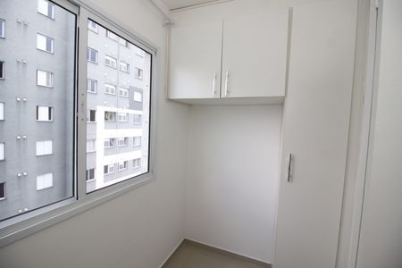 Quarto de apartamento para alugar com 2 quartos, 25m² em Jardim Ibitirama, São Paulo