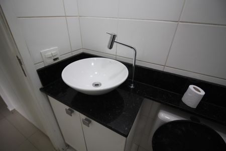 Apartamento para alugar com 35m², 2 quartos e sem vagaBanheiro