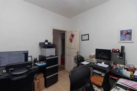 Casa à venda com 2 quartos, 100m² em Vila Nivi, São Paulo