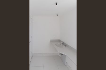 Apartamento à venda com 129m², 3 quartos e 2 vagasBanheiro da Suíte 1