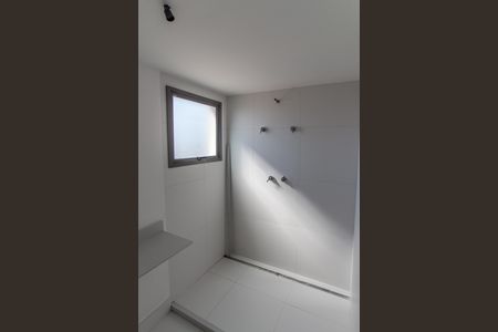 Apartamento à venda com 129m², 3 quartos e 2 vagasBanheiro da Suíte 1