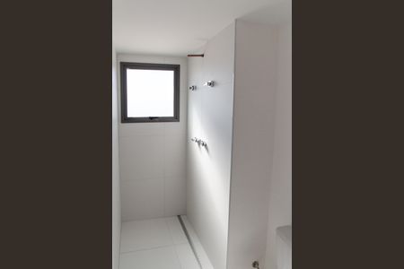 Apartamento à venda com 129m², 3 quartos e 2 vagasBanheiro da Suíte 2