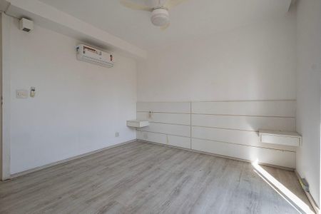 Casa para alugar com 180m², 3 quartos e 2 vagasSuíte 1