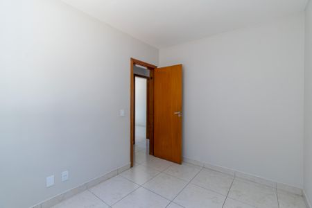 Apartamento à venda com 63m², 3 quartos e 1 vaga Apartamento à venda com 63m², 3 quartos e 1 vagaQuarto 2
