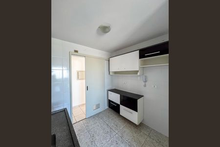Apartamento à venda com 64m², 3 quartos e 2 vagasÁrea de Serviço