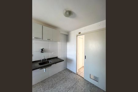 Apartamento à venda com 64m², 3 quartos e 2 vagasCozinha