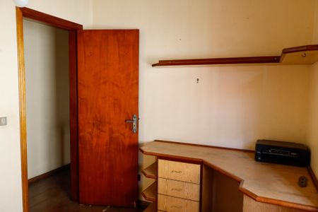 Casa à venda com 221m², 3 quartos e 4 vagasQuarto 2