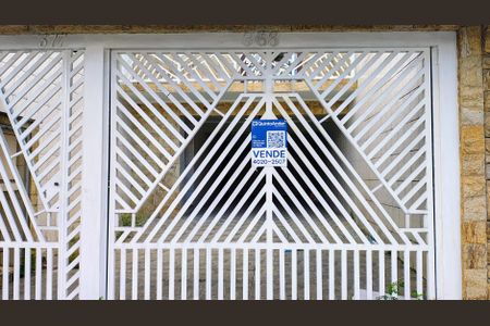 Casa à venda com 221m², 3 quartos e 4 vagasplaca