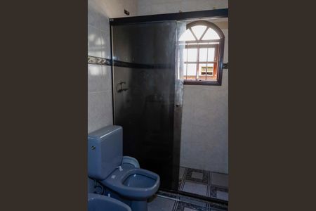 Casa à venda com 221m², 3 quartos e 4 vagasBanheiro