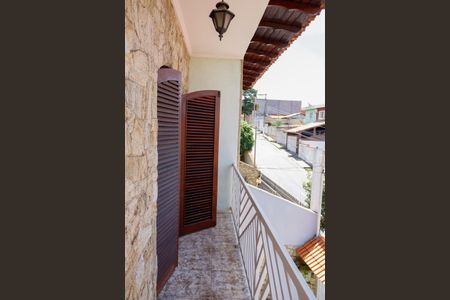 Casa à venda com 221m², 3 quartos e 4 vagasSacada