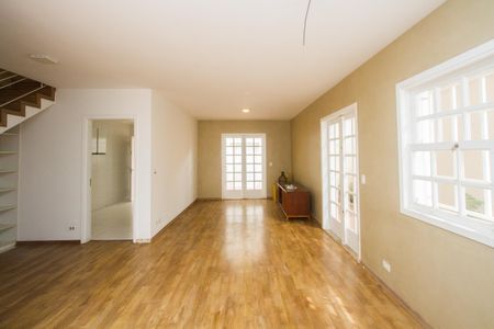 Casa para alugar com 3 quartos, 150m² em Brooklin, São Paulo