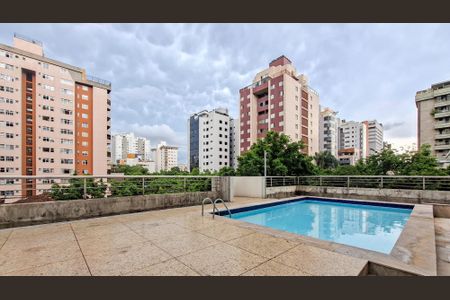Apartamento à venda com 37m², 1 quarto e 1 vaga Apartamento à venda com 37m², 1 quarto e 1 vagaÁrea comum - Piscina