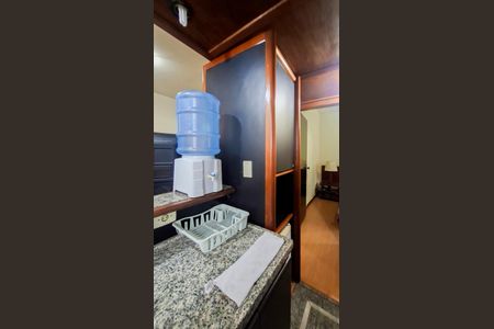 Apartamento à venda com 37m², 1 quarto e 1 vaga Apartamento à venda com 37m², 1 quarto e 1 vagaCozinha e Área de Serviço