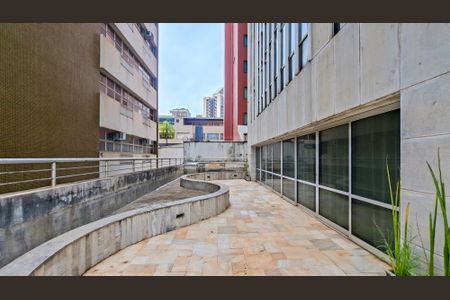 Apartamento à venda com 37m², 1 quarto e 1 vaga Apartamento à venda com 37m², 1 quarto e 1 vagaÁrea comum