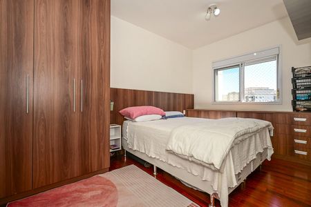 Apartamento à venda com 71m², 2 quartos e 2 vagasSuíte