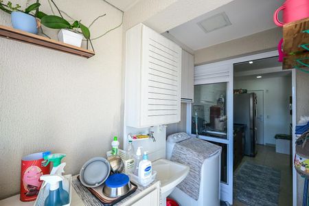 Apartamento à venda com 71m², 2 quartos e 2 vagasÁrea de Serviço 