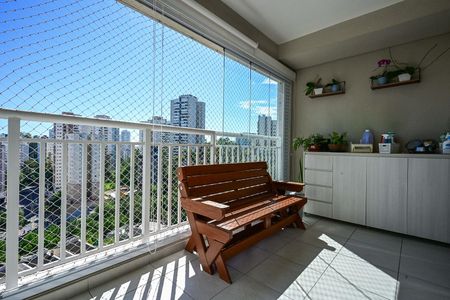 Apartamento à venda com 71m², 2 quartos e 2 vagasVaranda