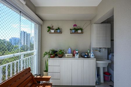 Apartamento à venda com 71m², 2 quartos e 2 vagasVaranda