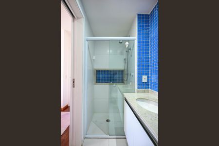 Apartamento à venda com 71m², 2 quartos e 2 vagasBanheiro Suíte 