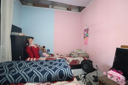 Casa à venda com 125m², 3 quartos e 2 vagasCasa 2 Quarto 1