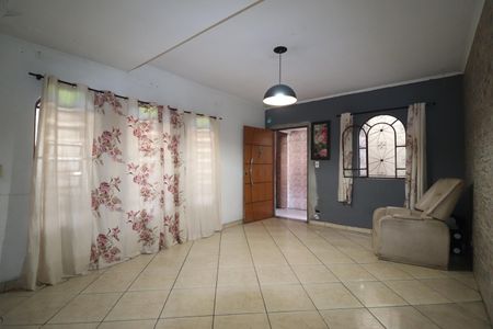 Sala de casa à venda com 3 quartos, 125m² em Jardim Jamaica, Santo André