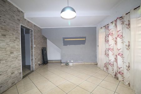 Casa à venda com 125m², 3 quartos e 2 vagasSala