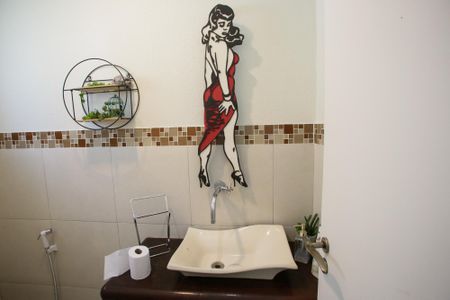 Casa para alugar com 322m², 4 quartos e 3 vagasLavabo