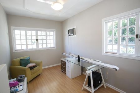 Casa para alugar com 322m², 4 quartos e 3 vagasQuarto 2