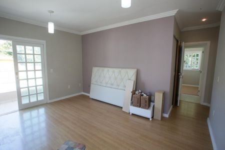 Casa para alugar com 322m², 4 quartos e 3 vagasQuarto Suíte