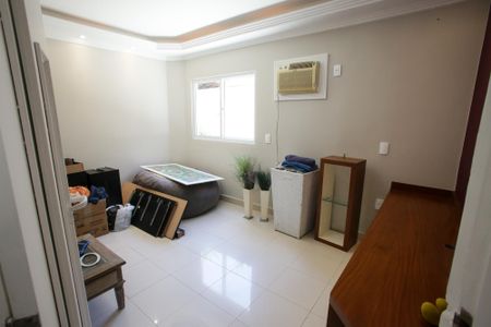 Casa para alugar com 322m², 4 quartos e 3 vagasSala de TV