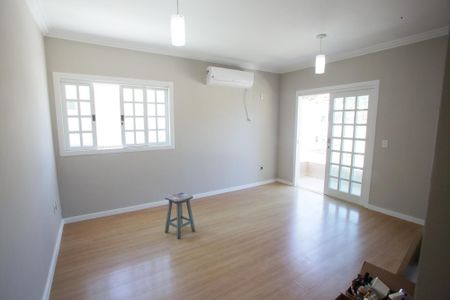 Casa para alugar com 322m², 4 quartos e 3 vagasQuarto Suíte