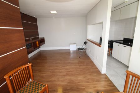 Sala de apartamento para alugar com 3 quartos, 62m² em Monte Castelo, São José dos Campos