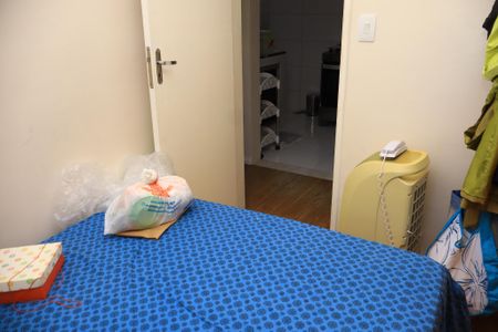 Quarto 1 de apartamento para alugar com 2 quartos, 63m² em Imbuí, Salvador