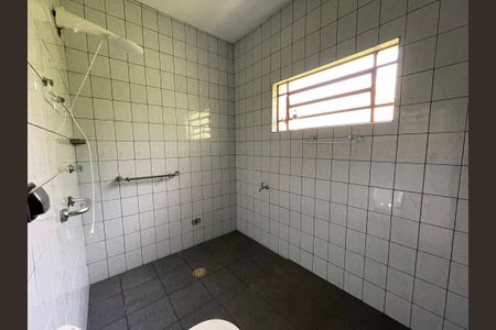 Casa para alugar com 5314m², 3 quartos e 10 vagasBanheiro