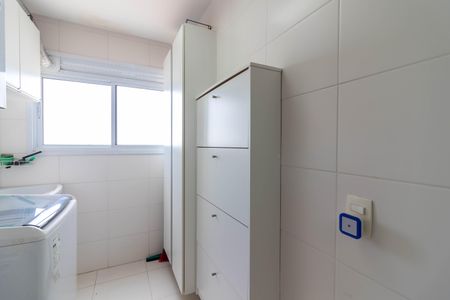 Apartamento à venda com 69m², 2 quartos e 1 vaga Apartamento à venda com 69m², 2 quartos e 1 vagaÁrea de Serviço