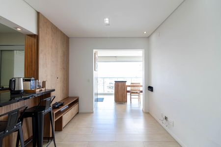 Sala de Estar de apartamento à venda com 2 quartos, 69m² em Santa Teresinha, São Paulo