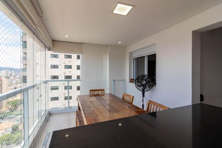 Apartamento à venda com 69m², 2 quartos e 1 vaga Apartamento à venda com 69m², 2 quartos e 1 vagaVaranda Gourmet