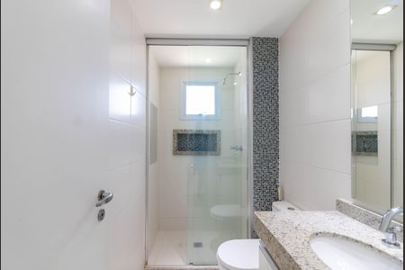 Apartamento à venda com 69m², 2 quartos e 1 vaga Apartamento à venda com 69m², 2 quartos e 1 vaga Banheiro 2