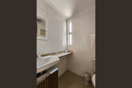 Apartamento para alugar com 64m², 3 quartos e 2 vagas Apartamento para alugar com 64m², 3 quartos e 2 vagasBanheiro