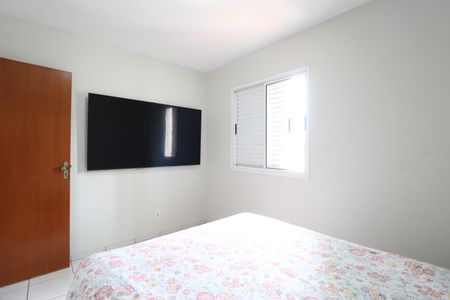 Apartamento para alugar com 90m², 3 quartos e 1 vagaQuarto 2