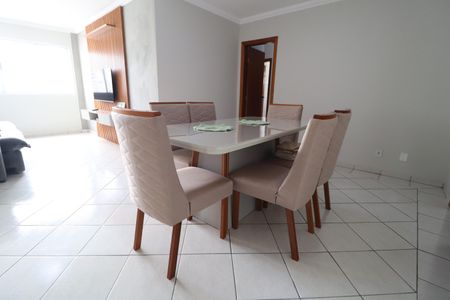 Apartamento para alugar com 90m², 3 quartos e 1 vagaSala