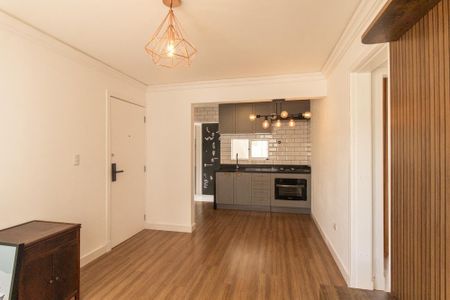 Sala de apartamento para alugar com 2 quartos, 56m² em Água Verde, Curitiba