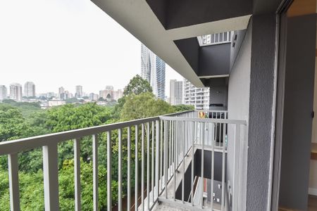 Varanda de kitnet/studio para alugar com 1 quarto, 24m² em Jardim Aurelia, São Paulo