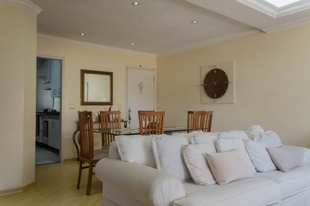 Apartamento à venda com 120m², 4 quartos e 4 vagasSala